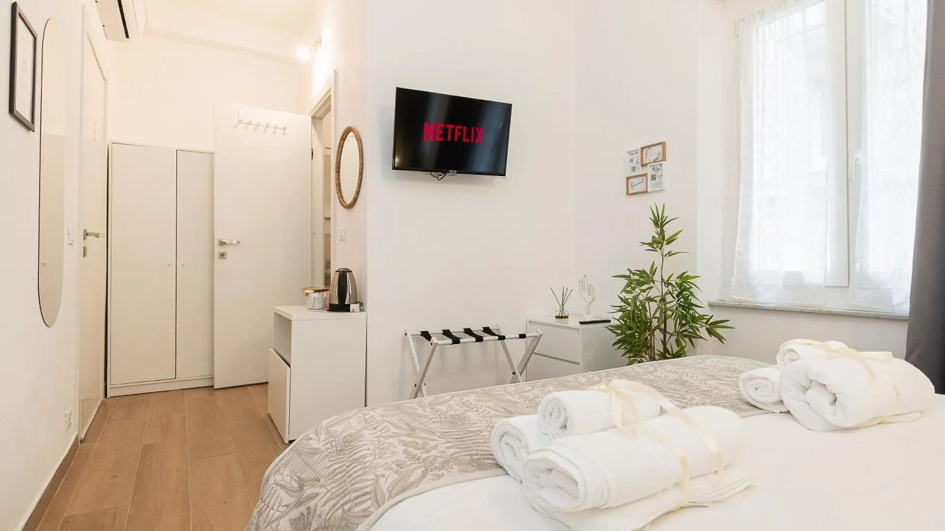 Vittorioveneto126 Bed & Breakfast La Spezia Italy