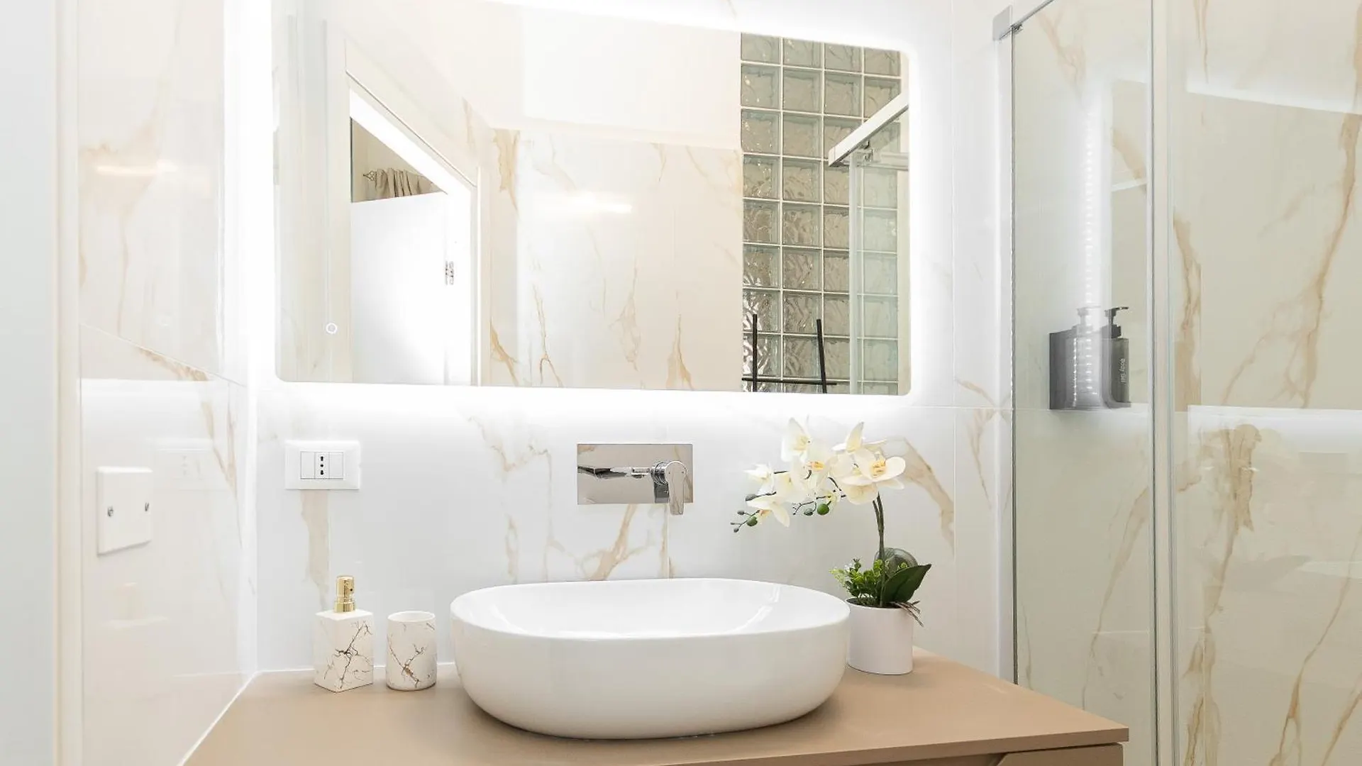 Vittorioveneto126 Bed & Breakfast La Spezia