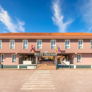 Palladio 3*, Malcontenta Italia