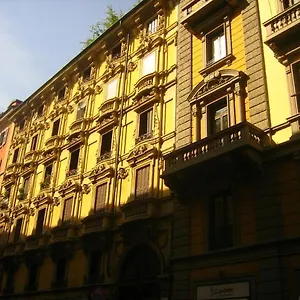 Castaldi House , Milán Italia
